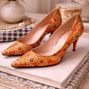 Casadei Orange Pointed Toe Pumps Heels Size 10 /9.5 Made in Italy New